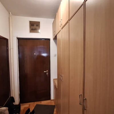 Vermietung einer gemütlichen 2-Zimmer-Wohnung, 48 m², Voždovac, Belgrad, Serbien